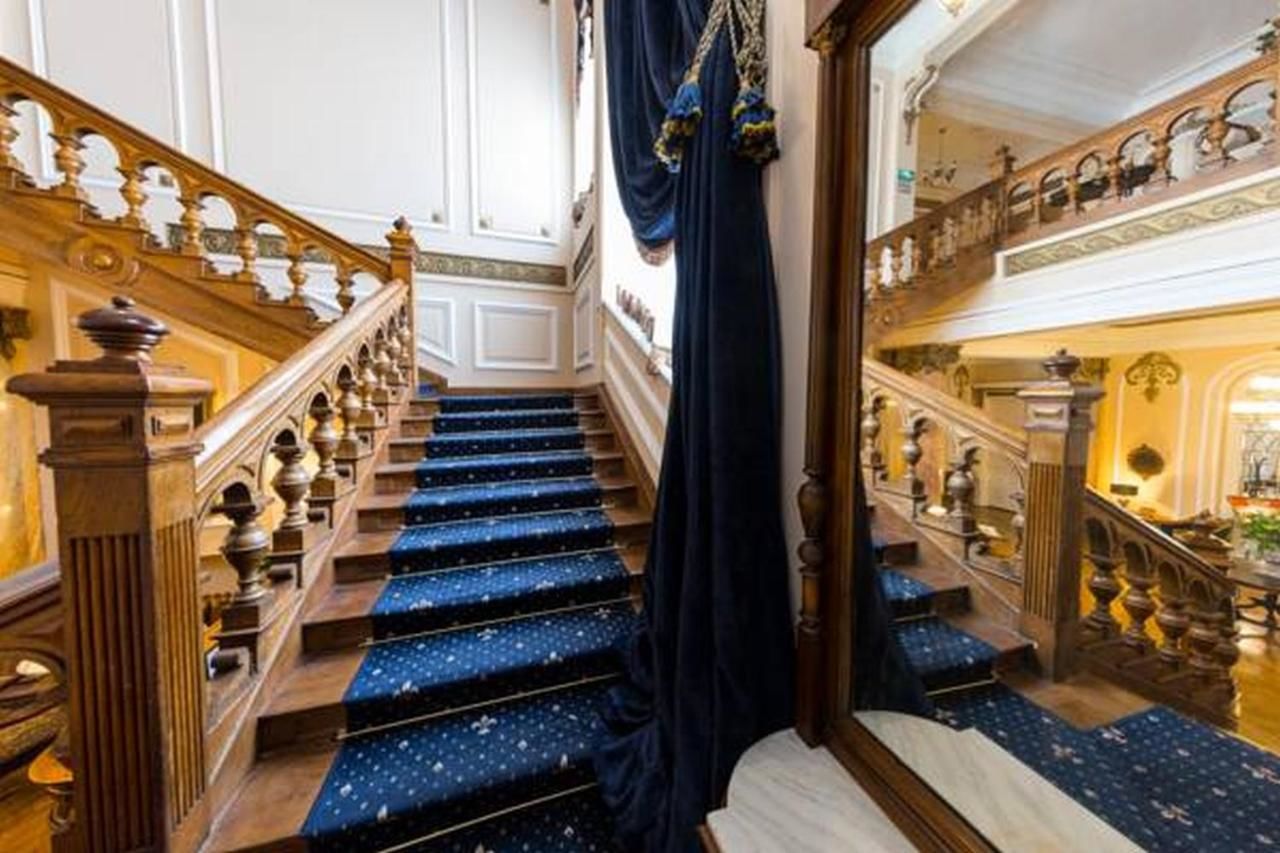 Отель Grand Boutique Hotel Бухарест-25