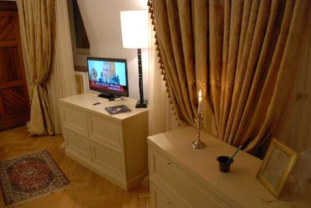 Отель Grand Boutique Hotel Бухарест-36